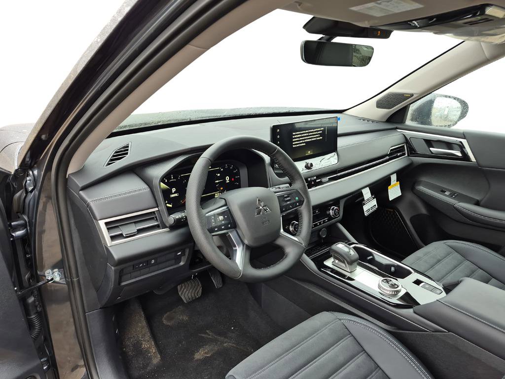 New 2026 Mitsubishi Outlander SE AWD/4WD image 15