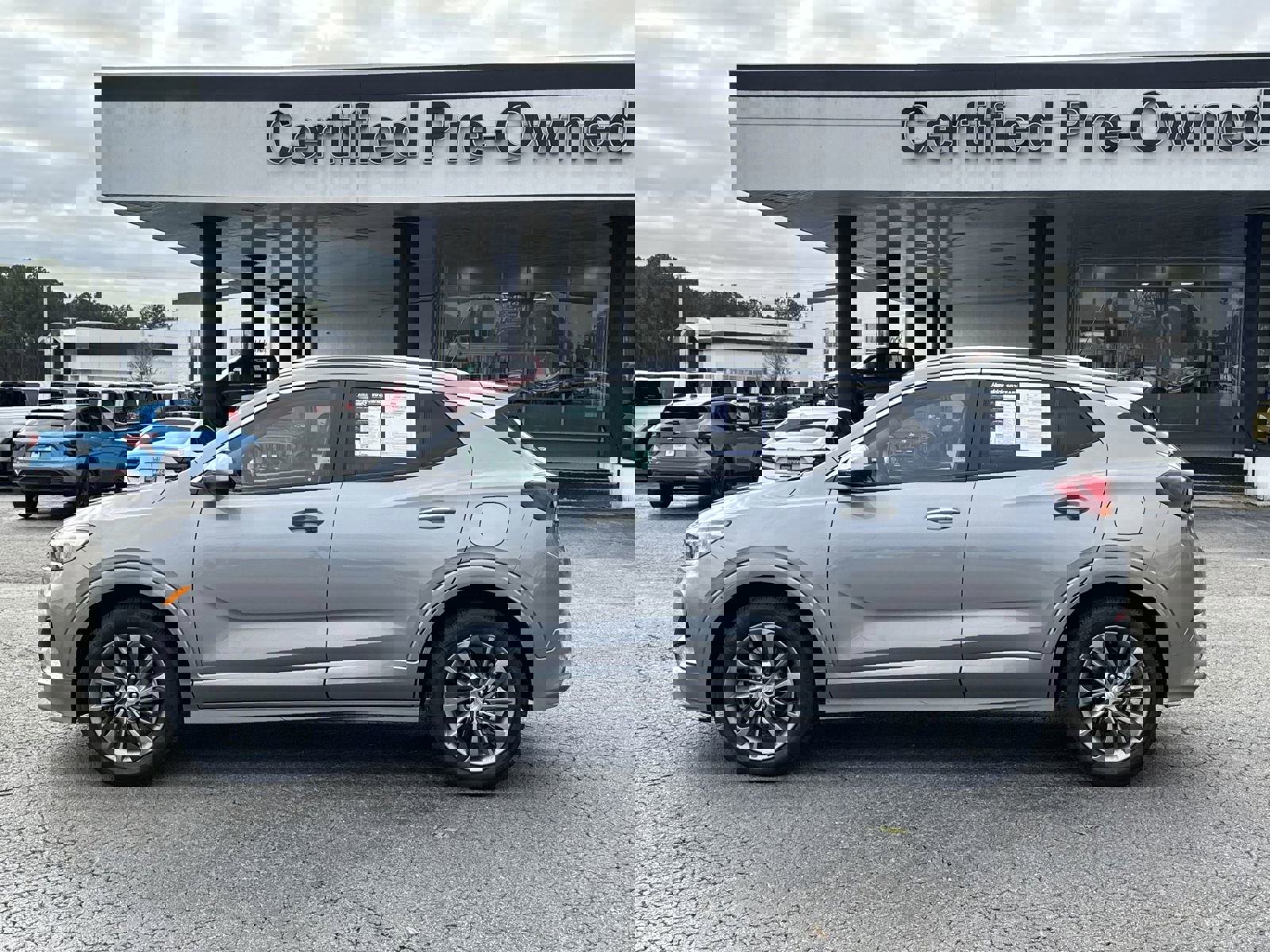 Used 2023 Buick Encore GX Select w/ Sport Touring Package image 7