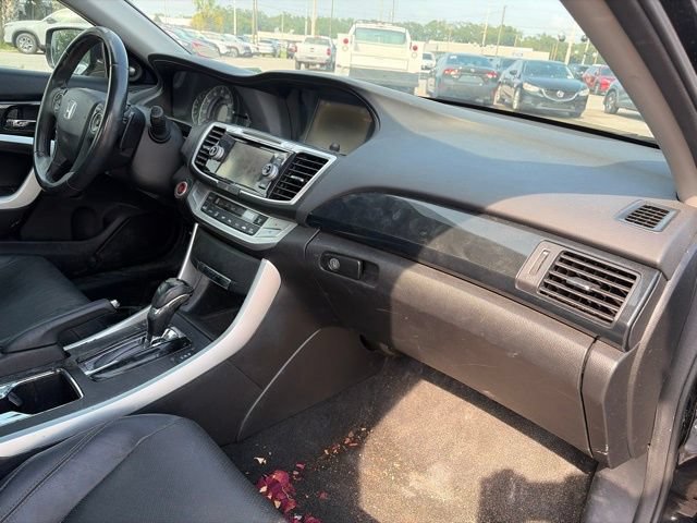 Used 2015 Honda Accord EX-L image 11