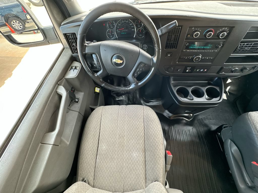 Used 2023 Chevrolet Express 3500 w/ Power Convenience Package RWD image 9