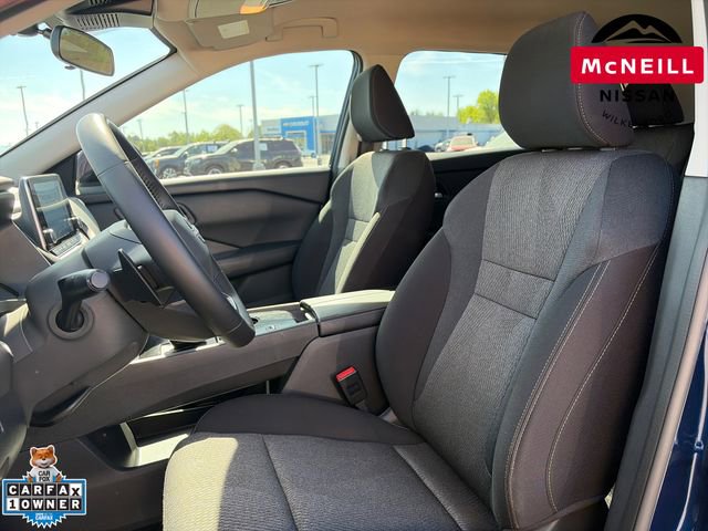 Used 2025 Nissan Rogue SV image 15