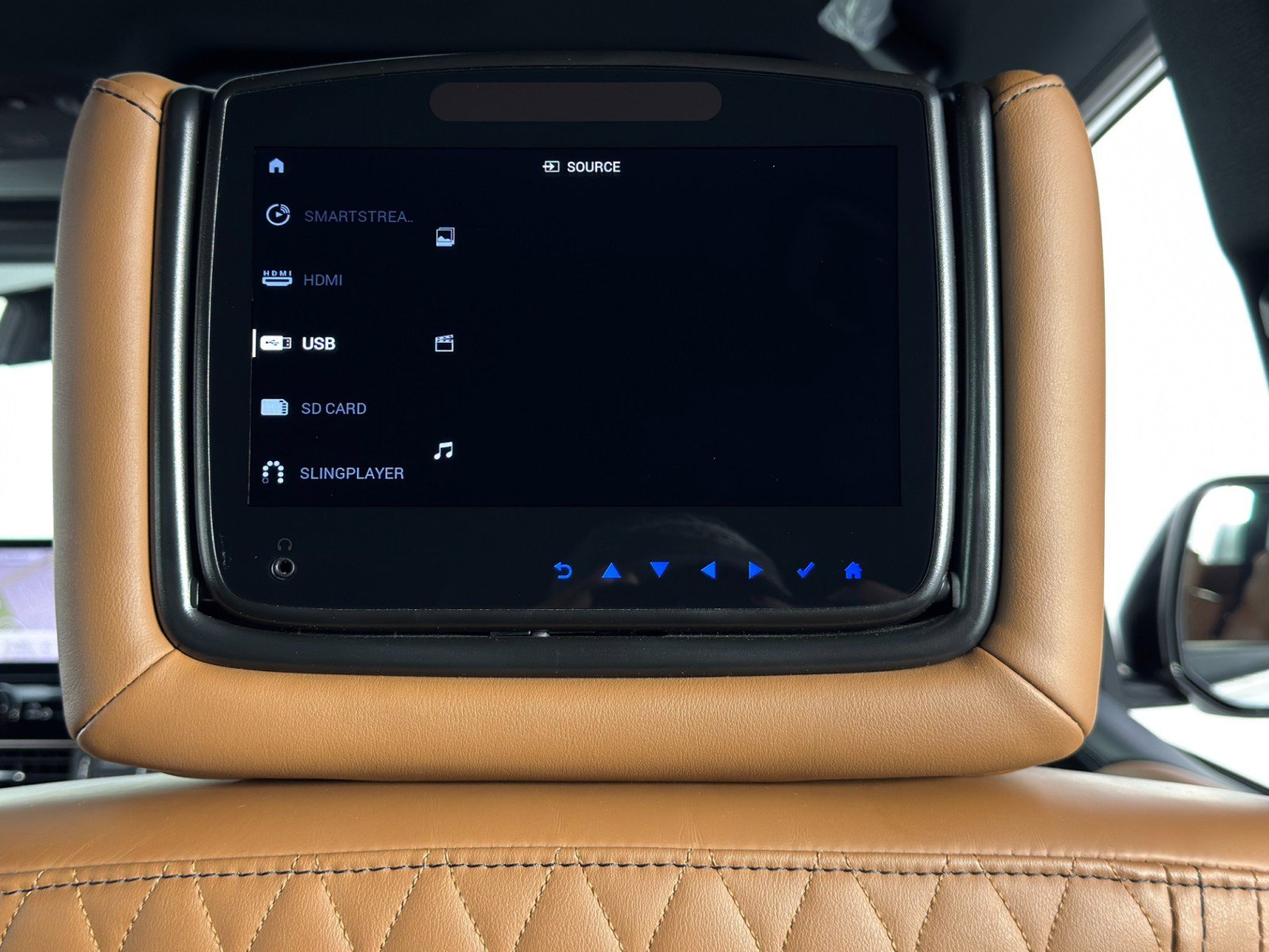 Used 2023 INFINITI QX80 Sensory w/ Cargo Package image 40