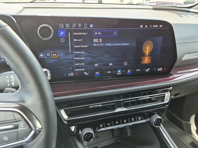 Used 2024 Chevrolet Traverse Z71 w/ LPO, Floor Liner Package AWD/4WD image 15