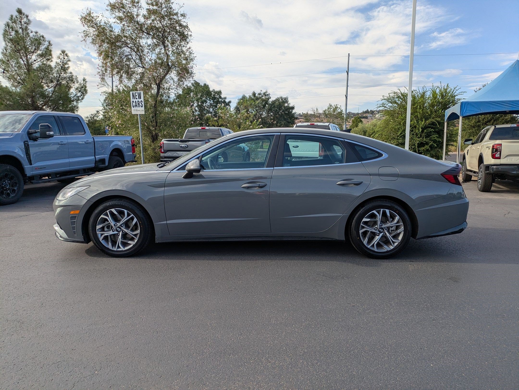 Used 2023 Hyundai Sonata SEL FWD image 7