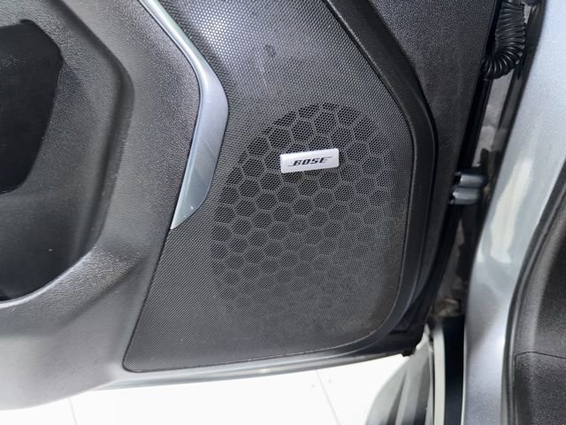 Used 2021 GMC Yukon XL SLT w/ SLT Luxury Plus Package image 16