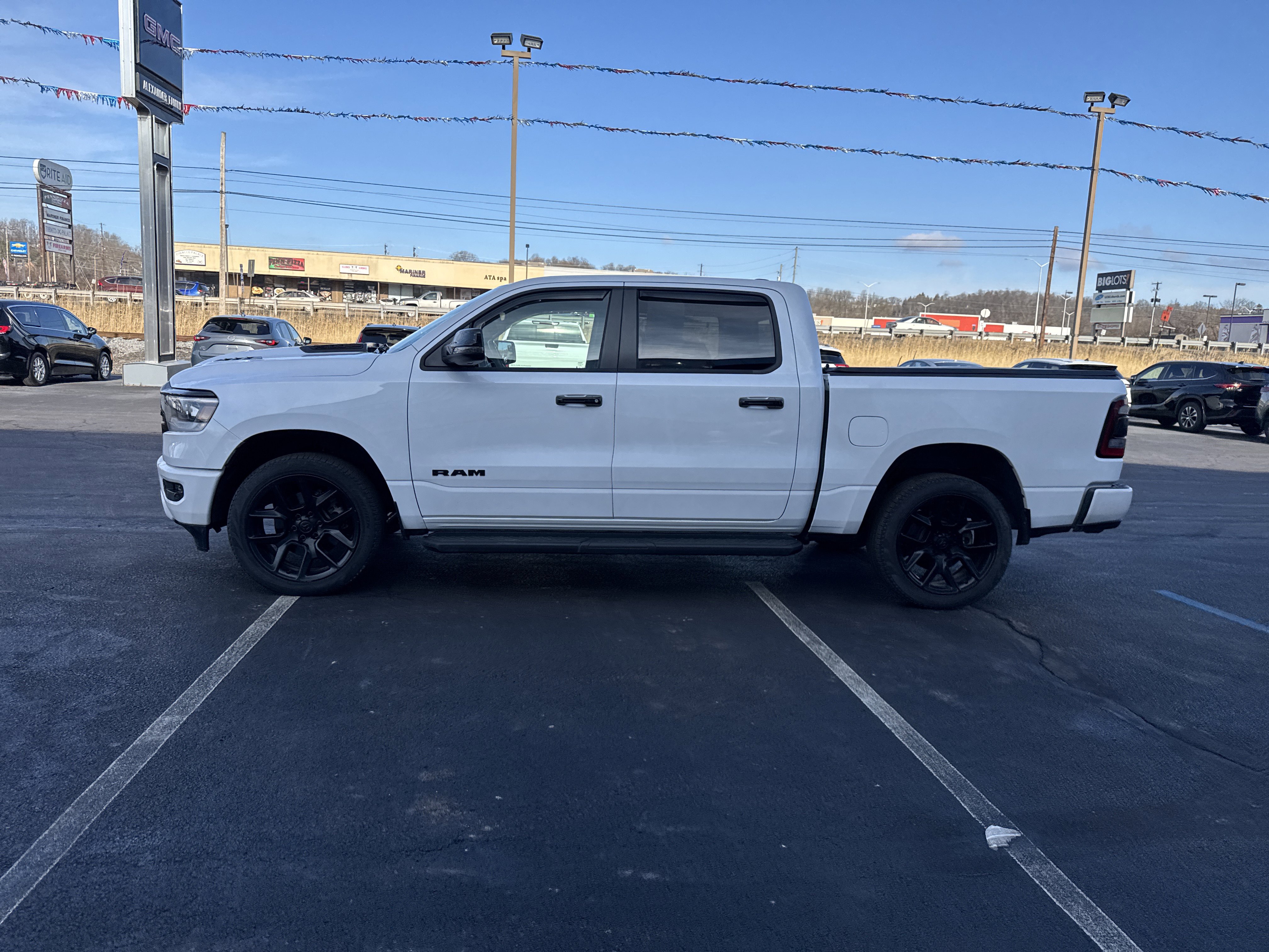 Used 2023 RAM 1500 Laramie image 7