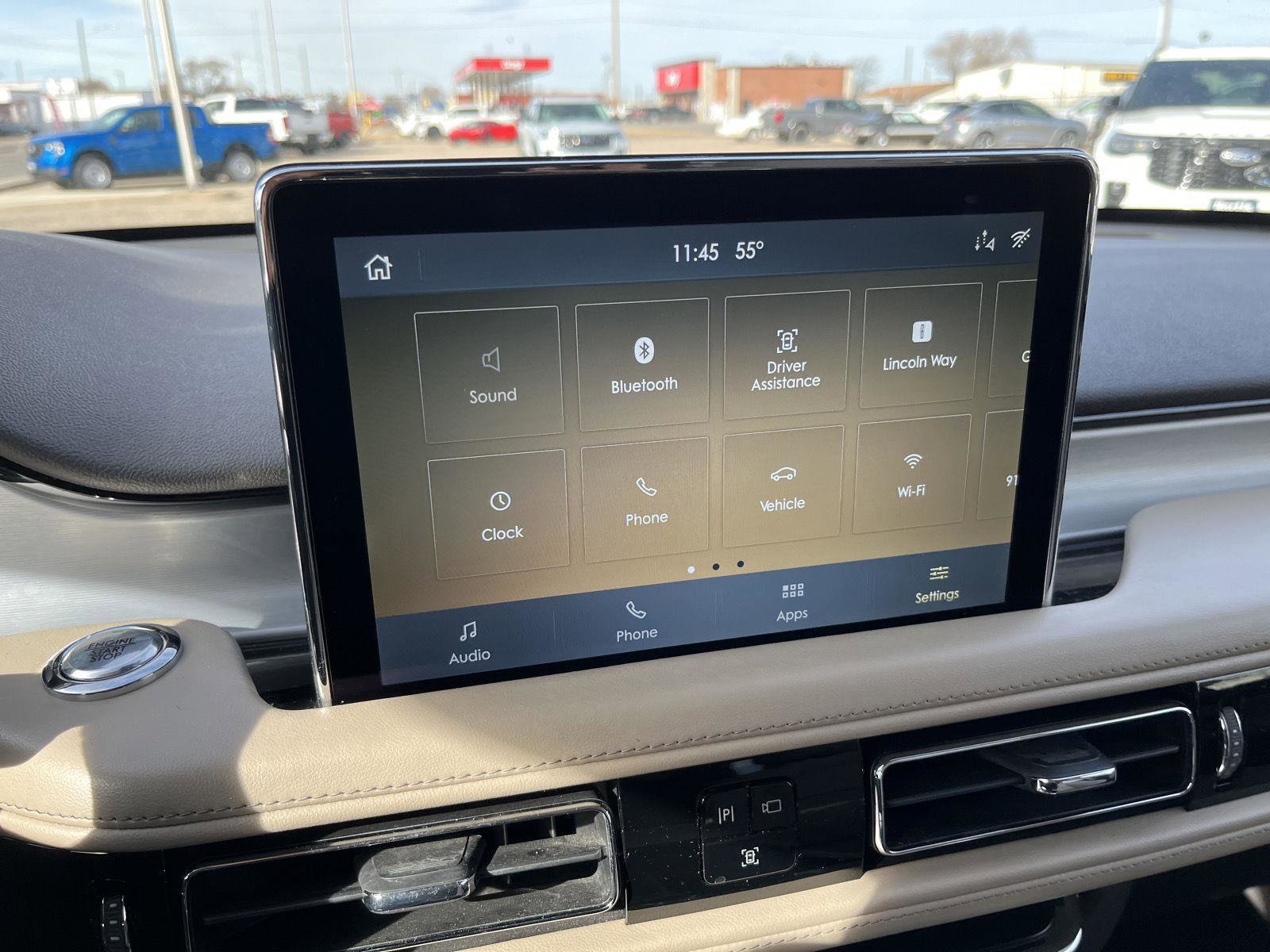 Used 2023 Lincoln Aviator AWD w/ Elements Package image 22