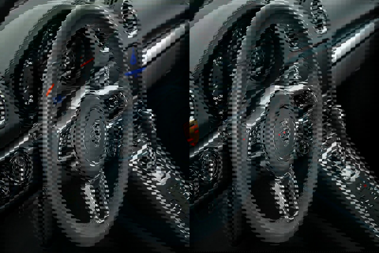 Used 2024 Porsche 718 Cayman image 21