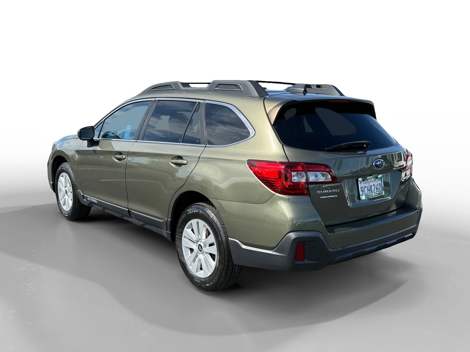 Used 2019 Subaru Outback 2.5i Premium image 3
