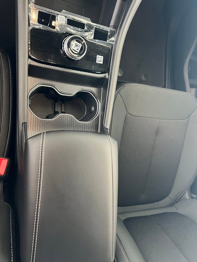 New 2025 Jeep Grand Cherokee L Laredo w/ Luxury Tech Group I image 13