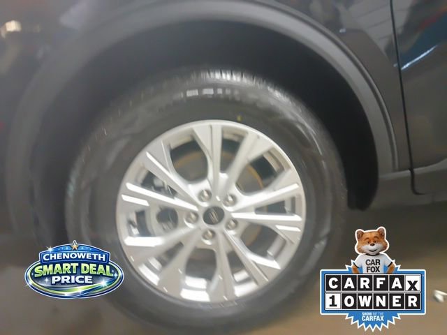Used 2025 Ford Escape Active AWD/4WD image 6