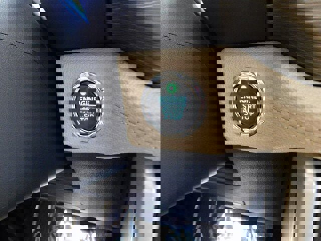 Used 2024 Ford Expedition Max Limited image 30