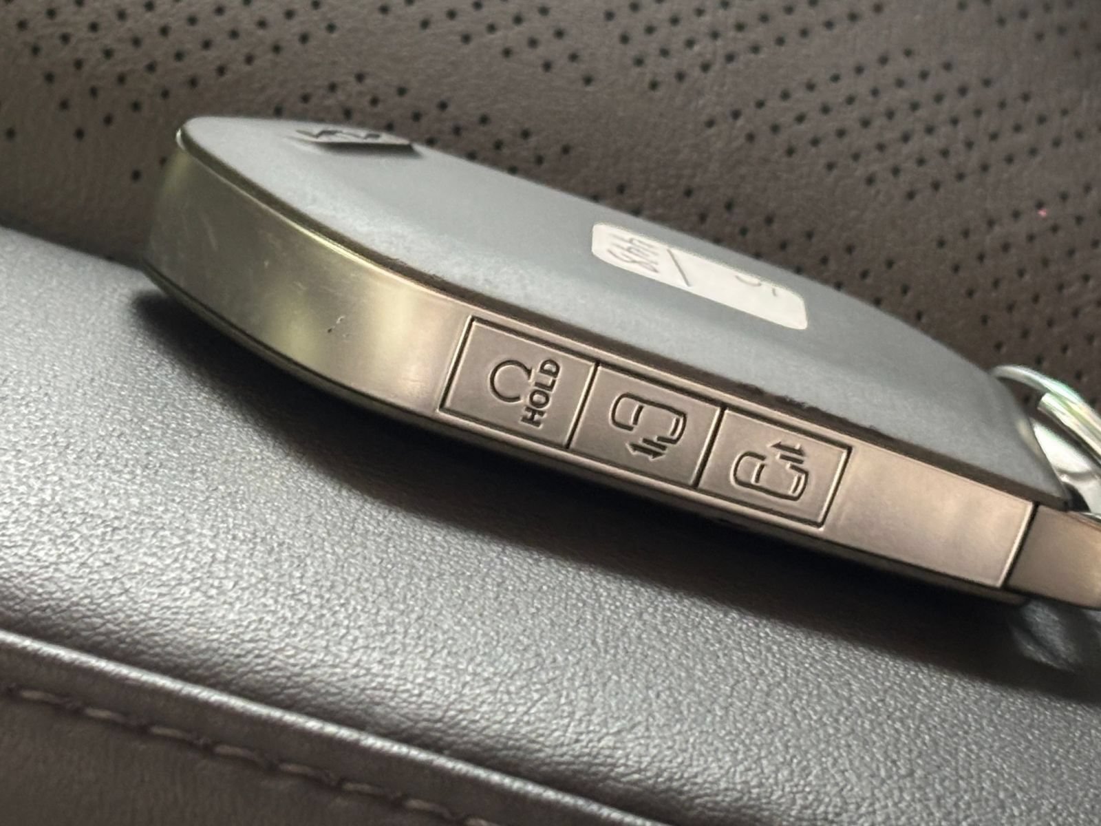 Used 2026 Kia Carnival FWD image 25