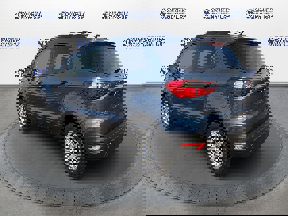 Used 2021 Ford EcoSport SE w/ SE Convenience Package image 4