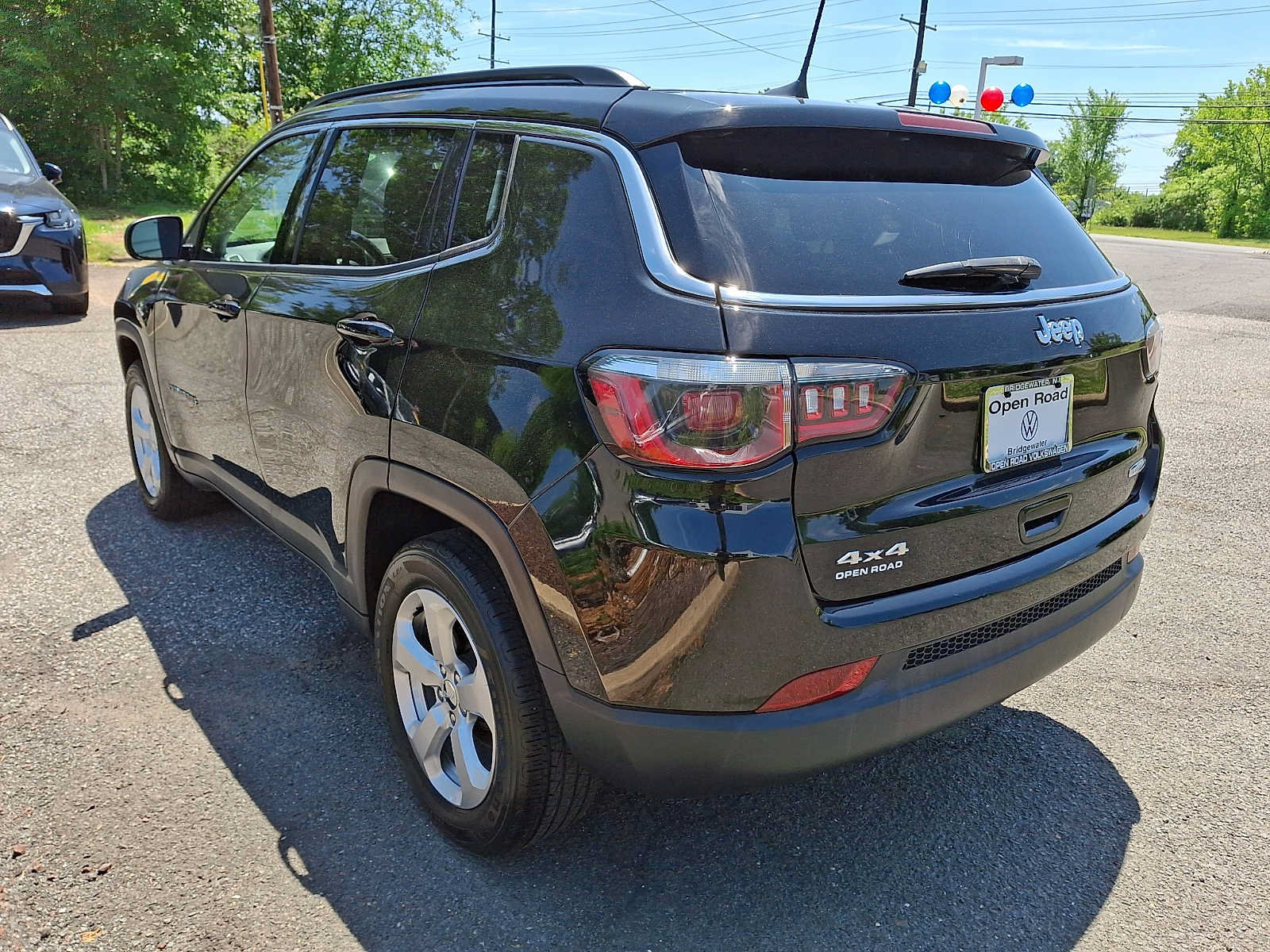 Used 2020 Jeep Compass Latitude w/ Popular Equipment Group AWD/4WD image 4