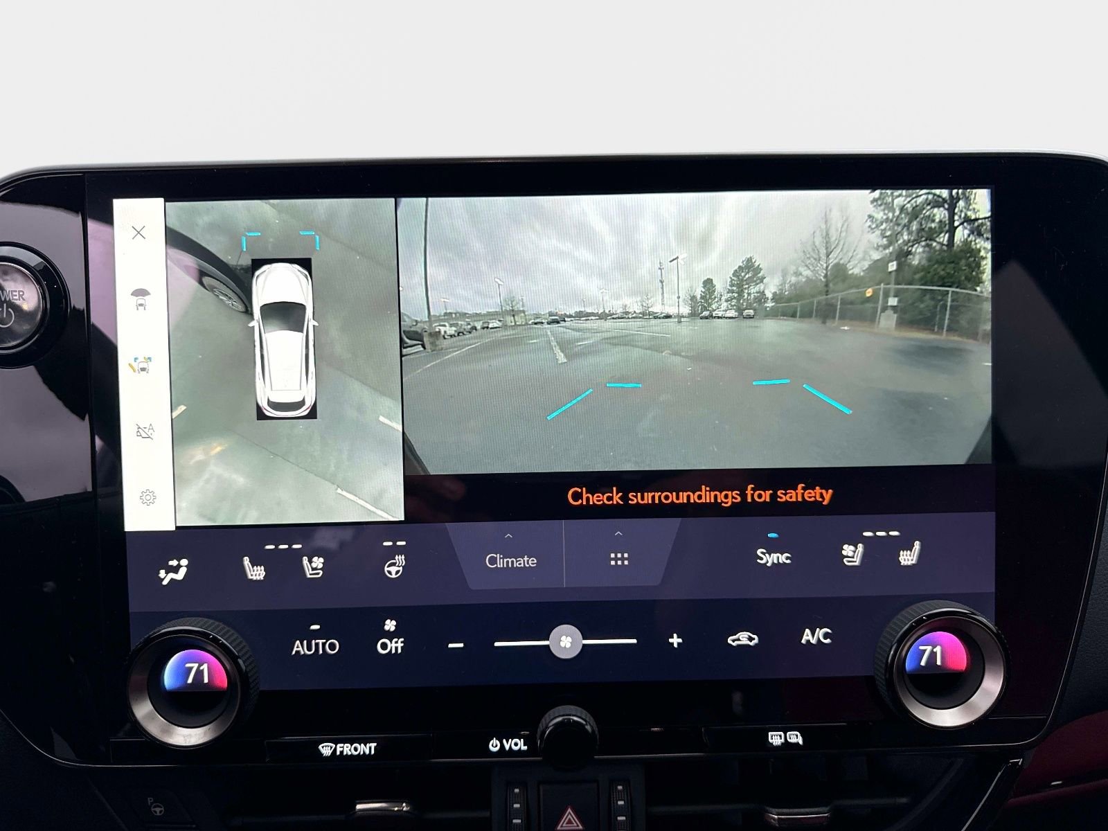 Used 2025 Lexus NX 300h AWD w/ Luxury Package image 24