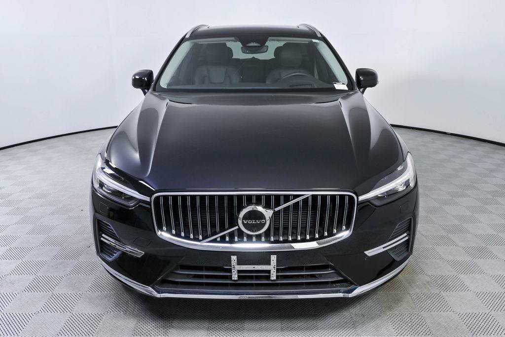 Certified 2023 Volvo XC60 B5 Ultimate w/ Climate Package FWD image 37