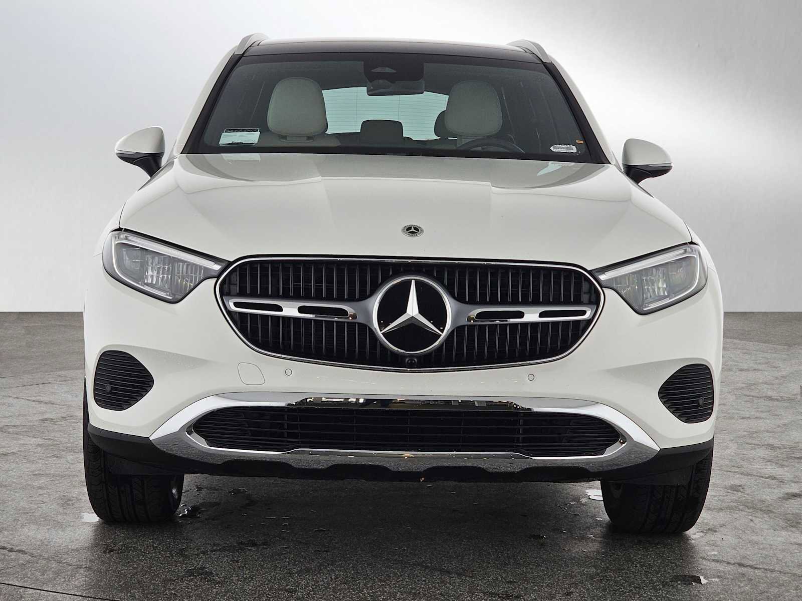 Used 2026 Mercedes-Benz GLC 300 image 8