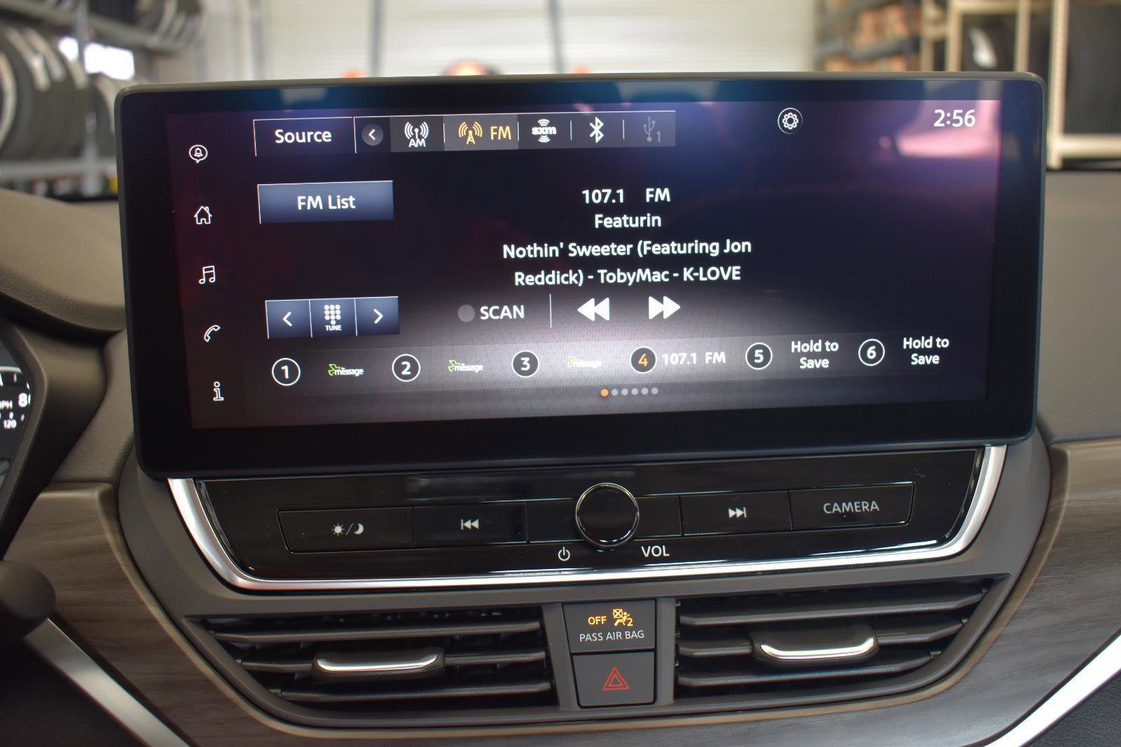 Certified 2026 Nissan Altima 2.5 SV w/ SV Special Edition Package FWD image 33