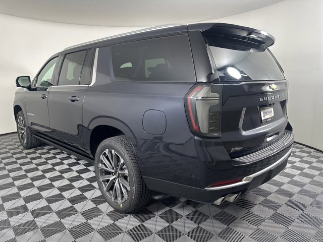 New 2026 Chevrolet Suburban High Country image 4