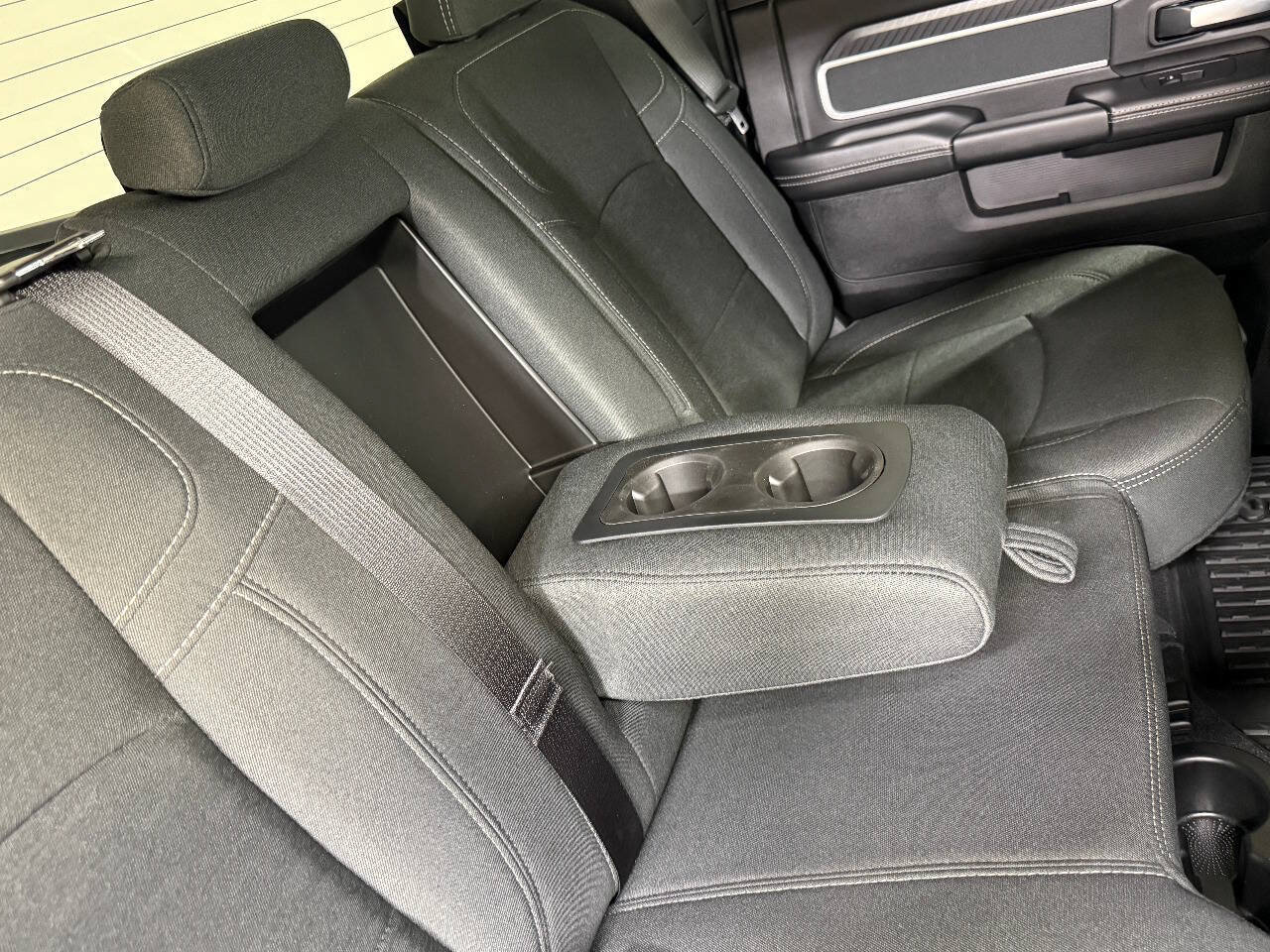 Used 2026 RAM 3500 Big Horn AWD/4WD image 40