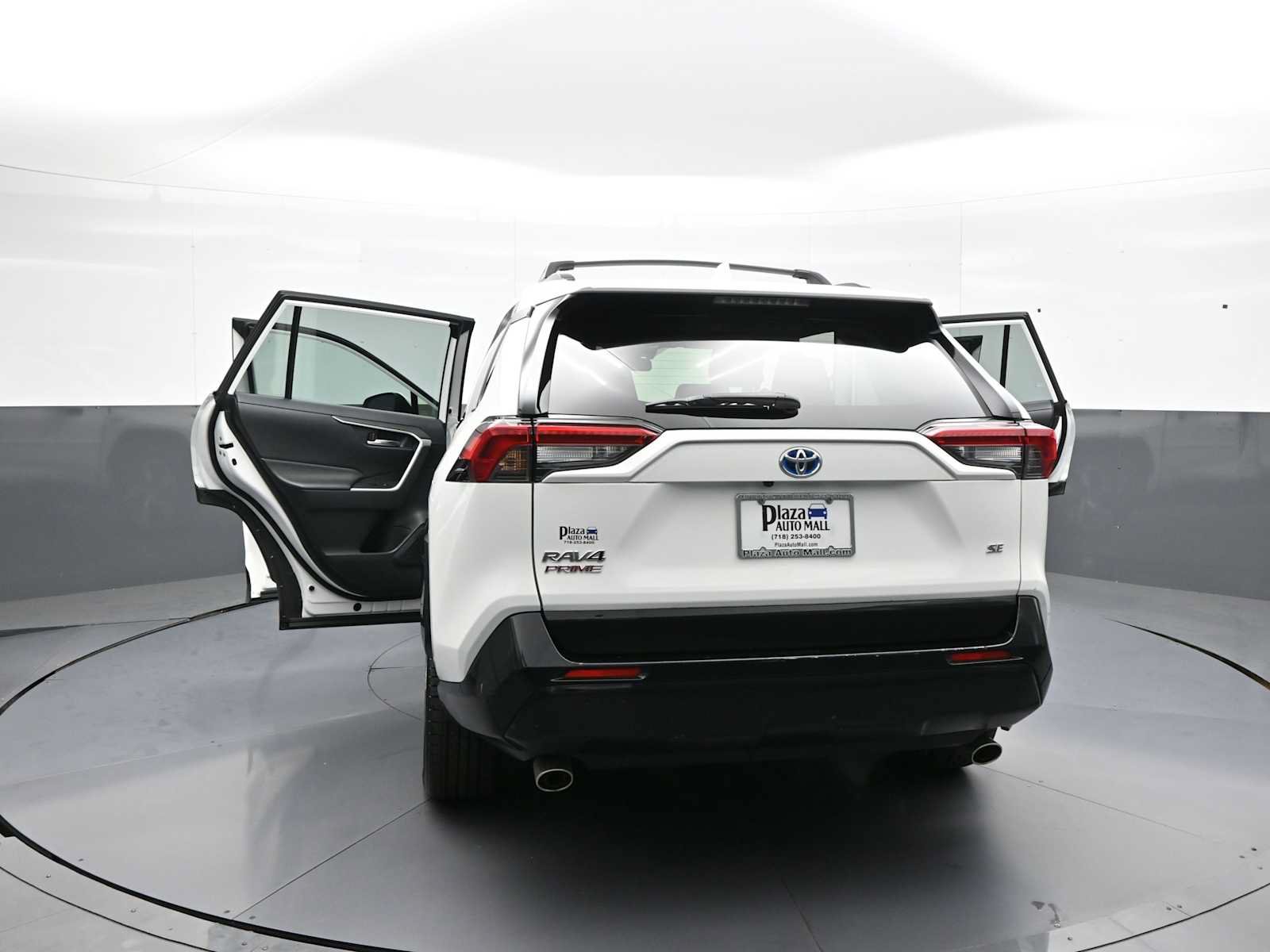 Used 2023 Toyota RAV4 SE w/ Weather & Moonroof Package AWD/4WD image 48