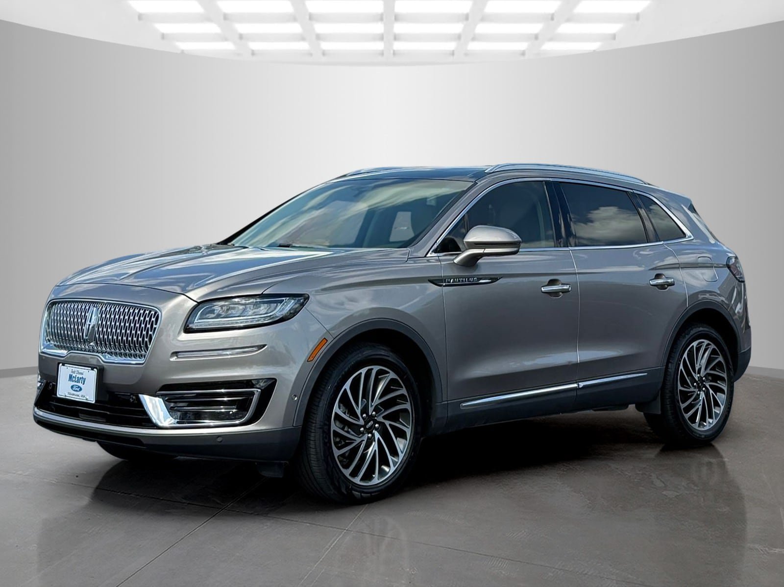 Used 2020 Lincoln Nautilus Reserve w/ Equipment Group 201A AWD/4WD image 7
