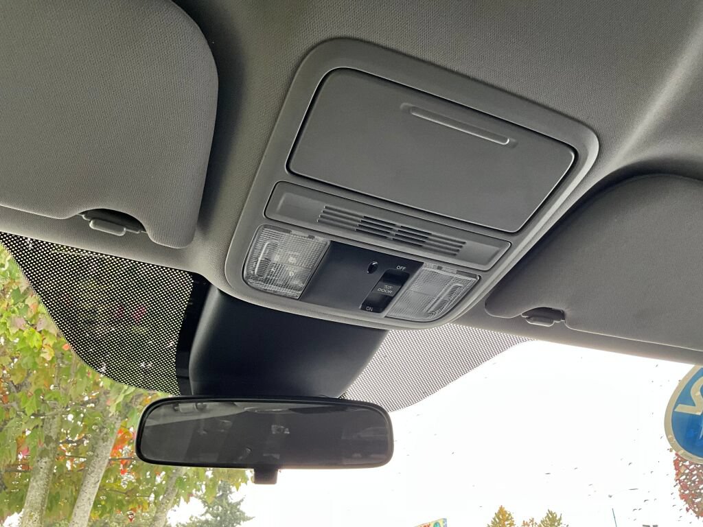 Used 2022 Honda Odyssey EX image 17
