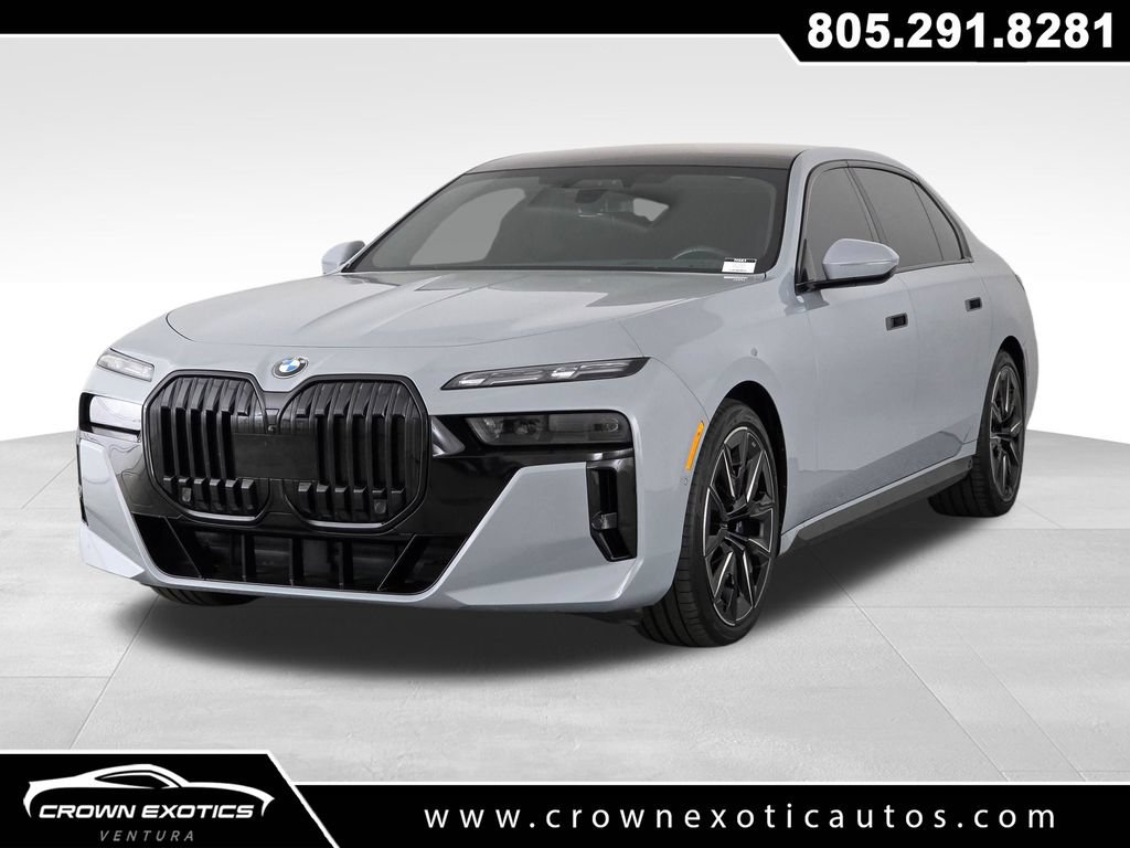 Used 2023 BMW 760i xDrive w/ Executive Package AWD/4WD image 3