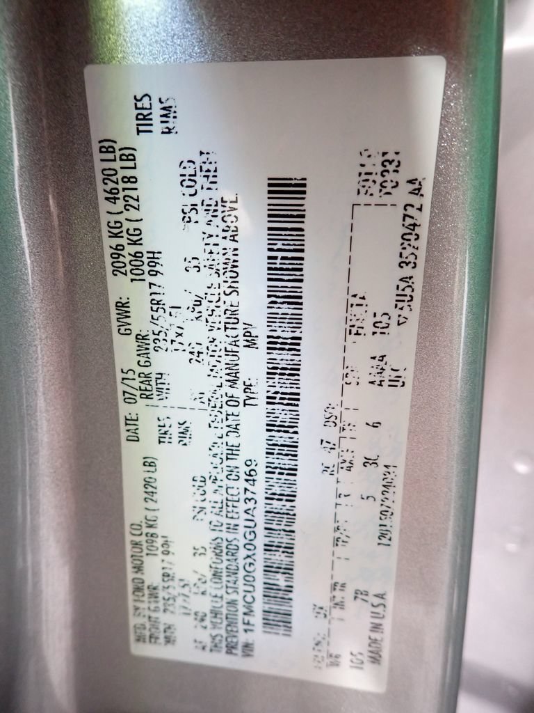 Used 2016 Ford Escape SE w/ Equipment Group 201A FWD image 43