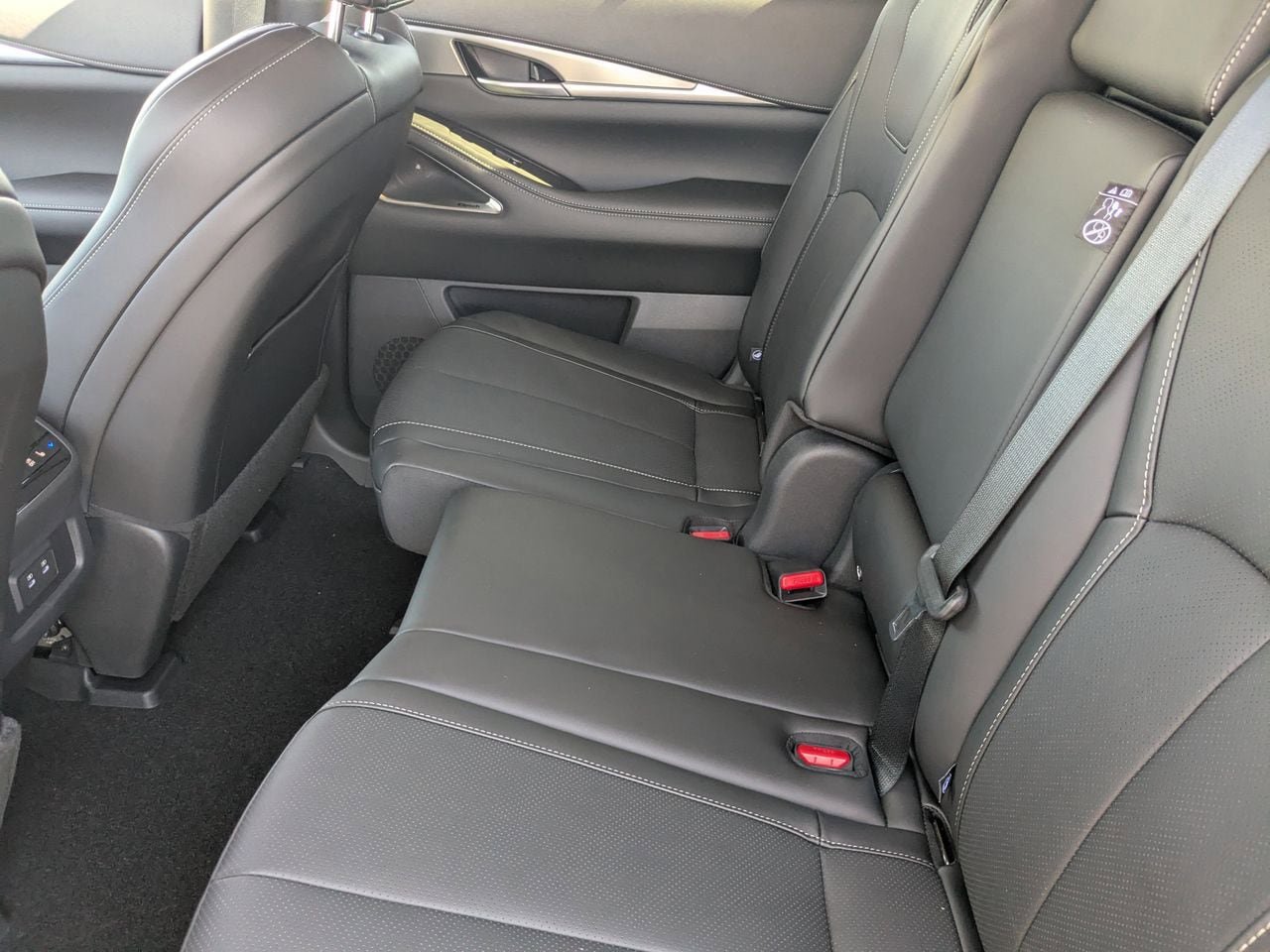 New 2026 INFINITI QX60 Luxe w/ Cargo Package FWD image 27