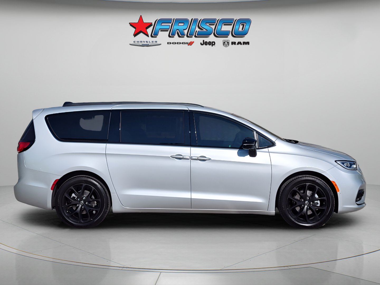 New 2026 Chrysler Pacifica Select FWD image 8