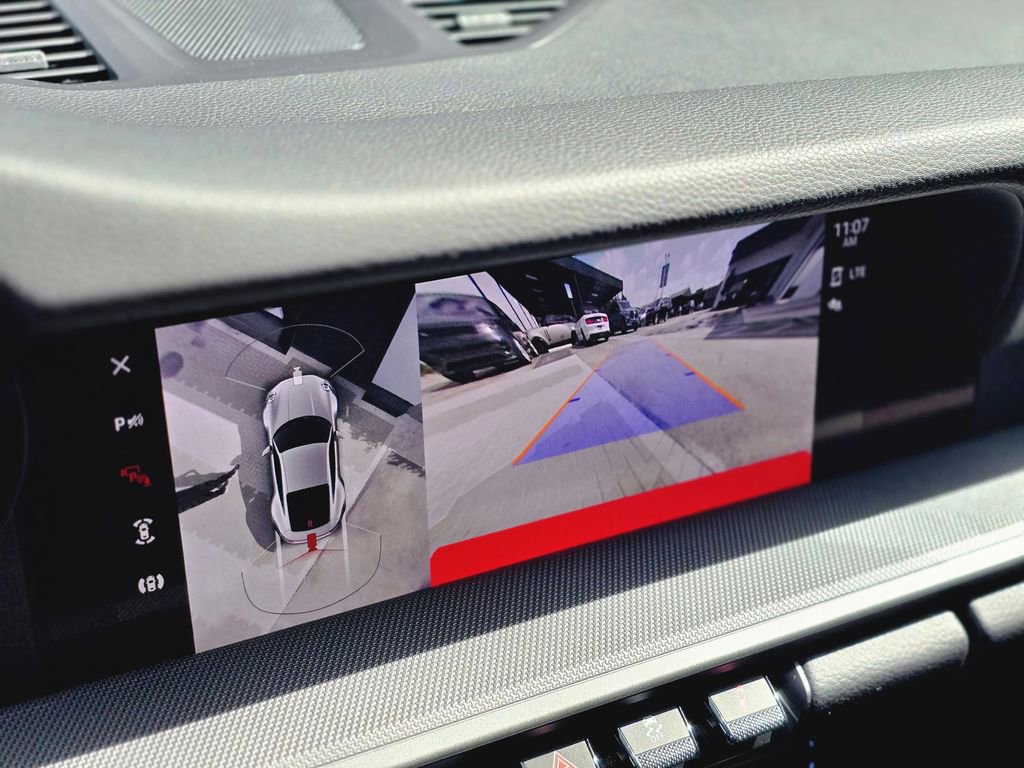 Used 2023 Porsche 911 Carrera w/ Premium Package image 18