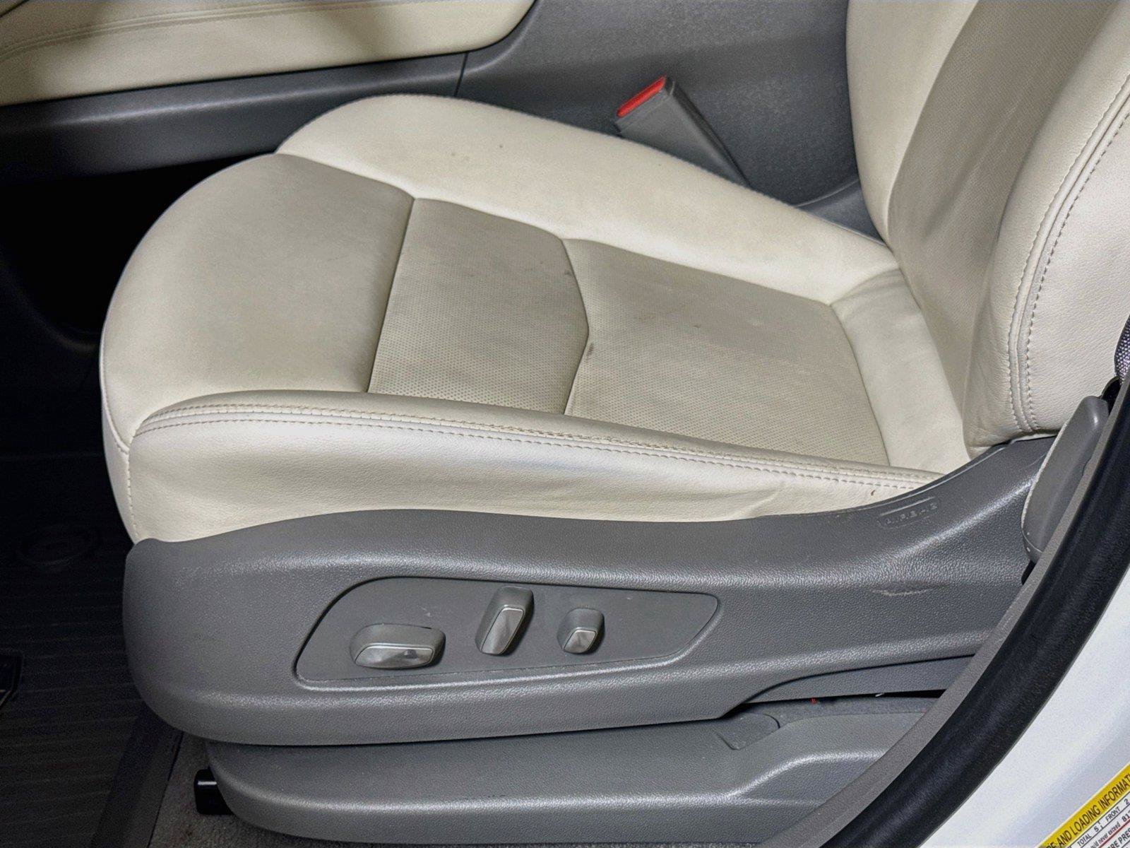Used 2021 Cadillac XT5 Premium Luxury FWD image 18