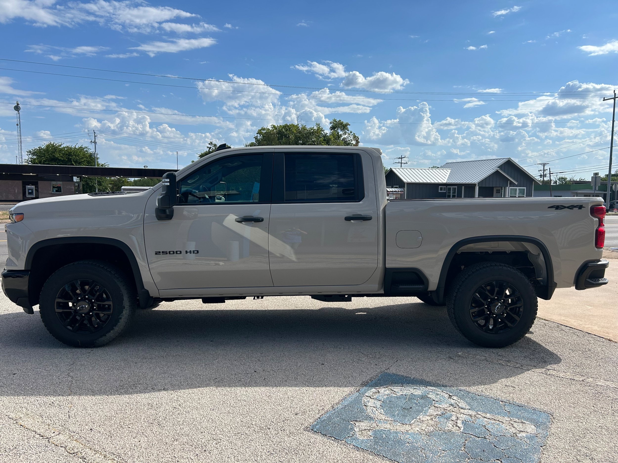 New 2026 Chevrolet Silverado 2500 Custom w/ Custom Value Package AWD/4WD image 5