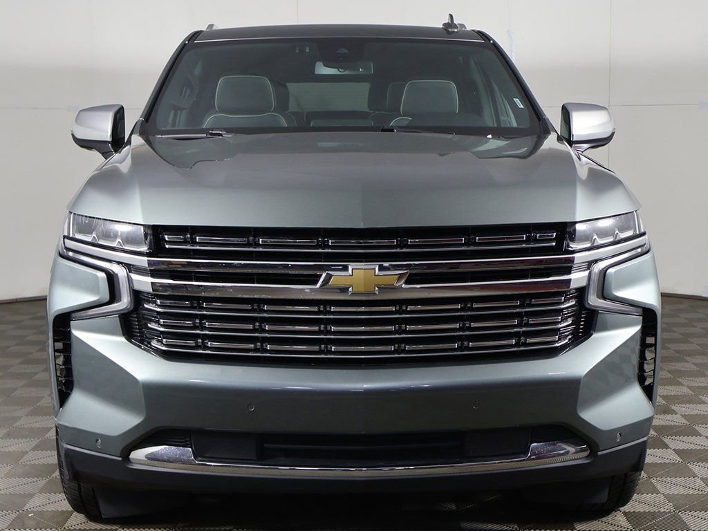 Used 2023 Chevrolet Suburban Premier AWD/4WD image 13