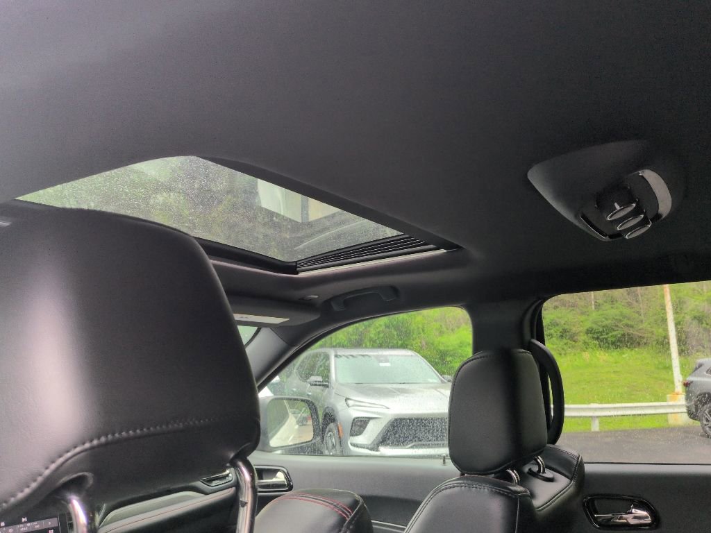 Used 2024 Dodge Durango GT AWD/4WD image 22