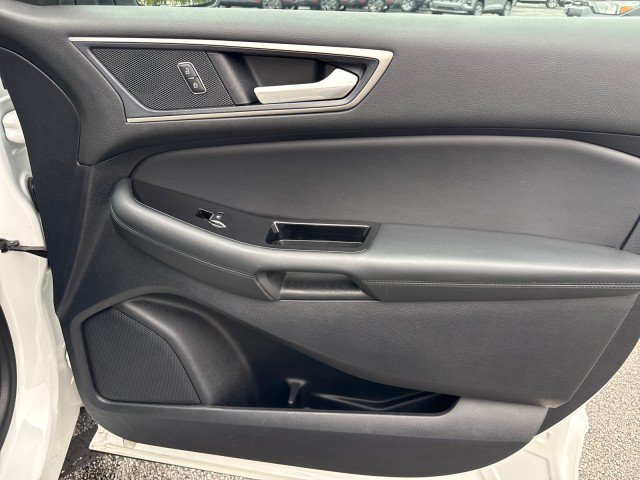 Used 2020 Ford Edge SEL w/ Convenience Package AWD/4WD image 32