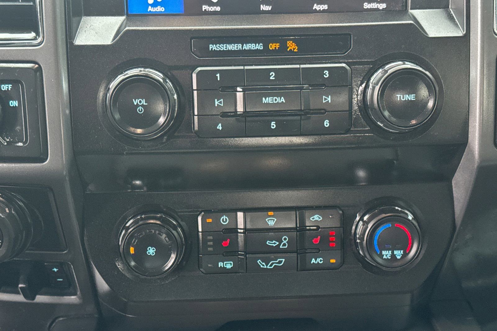 Used 2019 Ford F150 XLT w/ Equipment Group 302A Luxury image 21