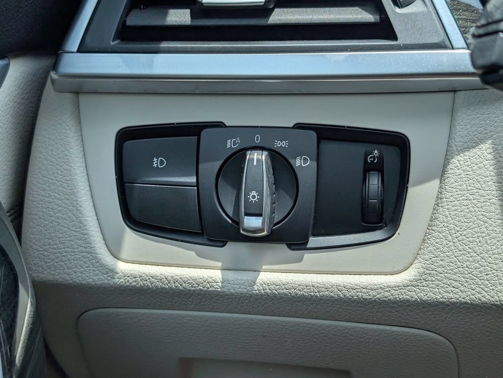 Used 2018 BMW 440i Convertible RWD image 29