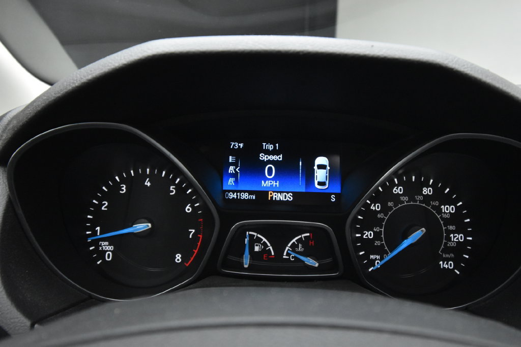 Used 2018 Ford Focus Titanium FWD image 17