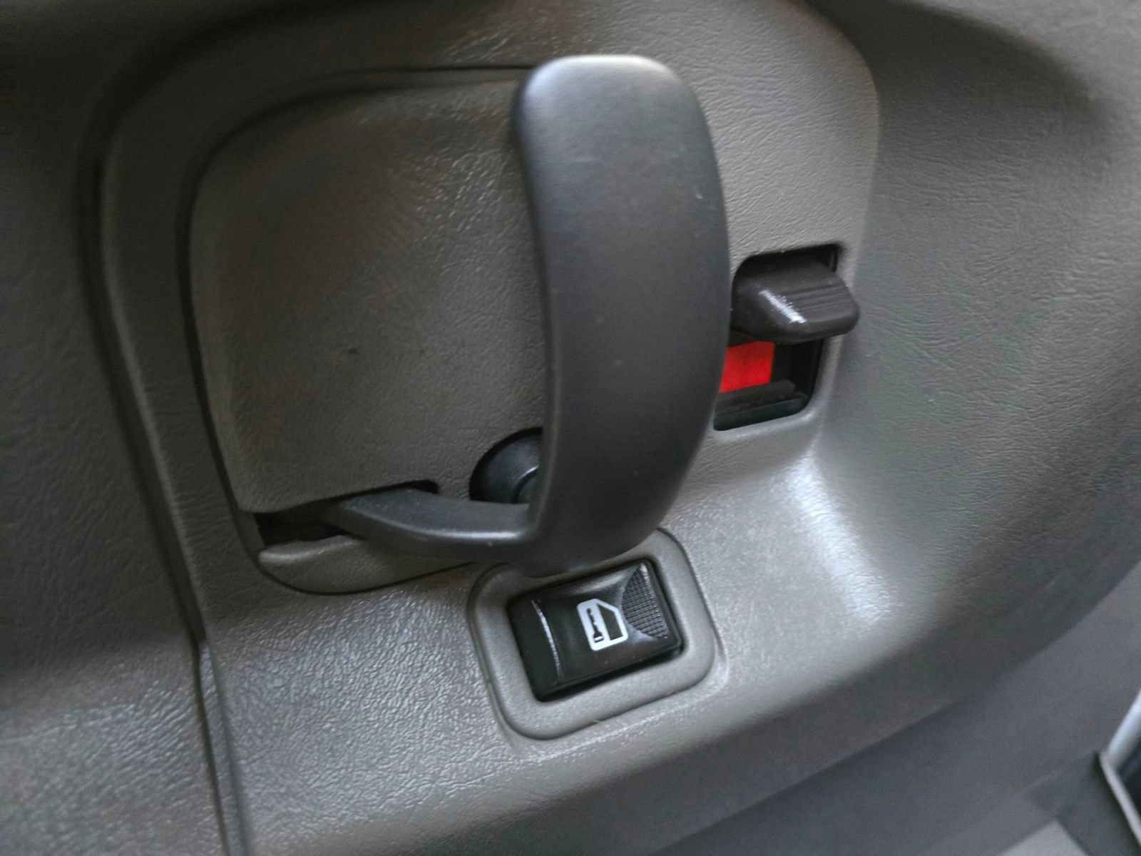 Used 2015 Chevrolet Express 3500 LT w/ LT Preferred Equipment Group RWD image 23