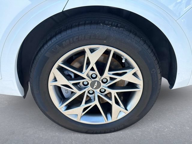 Used 2025 Genesis GV70 2.5T AWD/4WD image 10