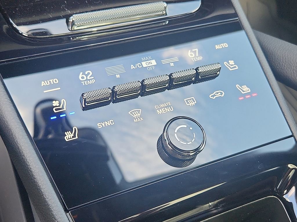 New 2026 Porsche Cayenne Coupe image 14