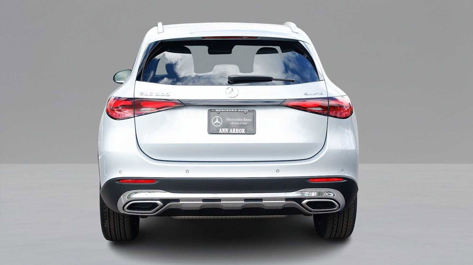 Used 2026 Mercedes-Benz GLC 300 4MATIC image 6