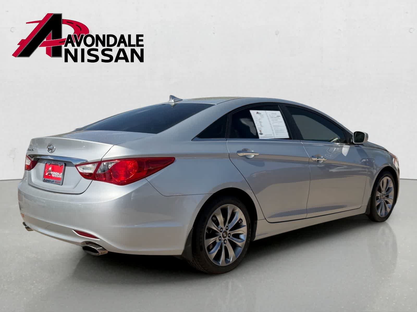 Used 2011 Hyundai Sonata SE FWD image 6