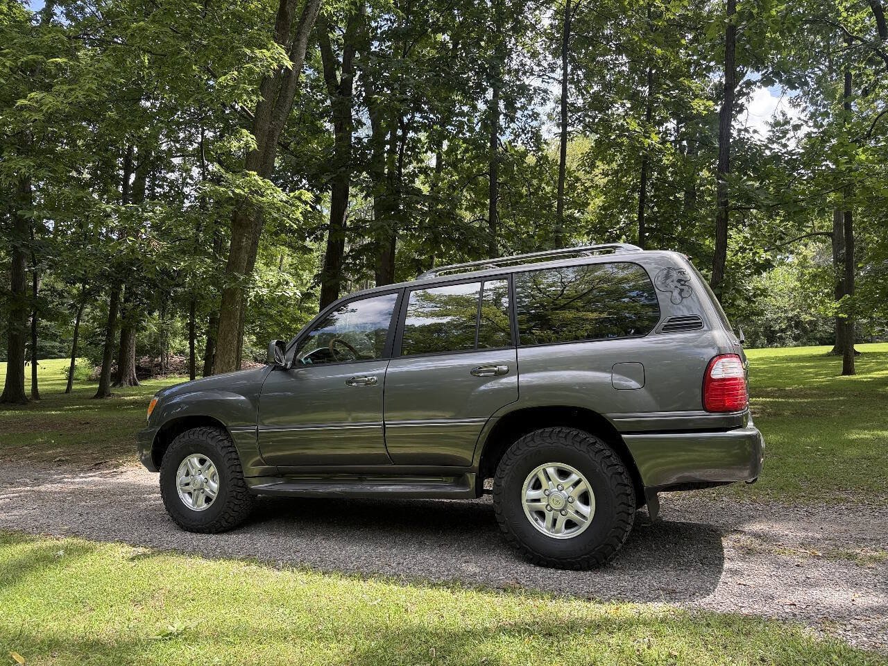 Used 2002 Lexus LX 470 4WD image 5
