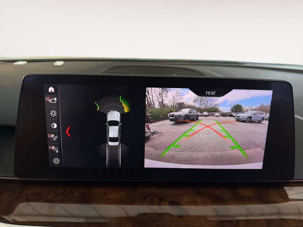 Used 2019 BMW 530i xDrive w/ Convenience Package image 7