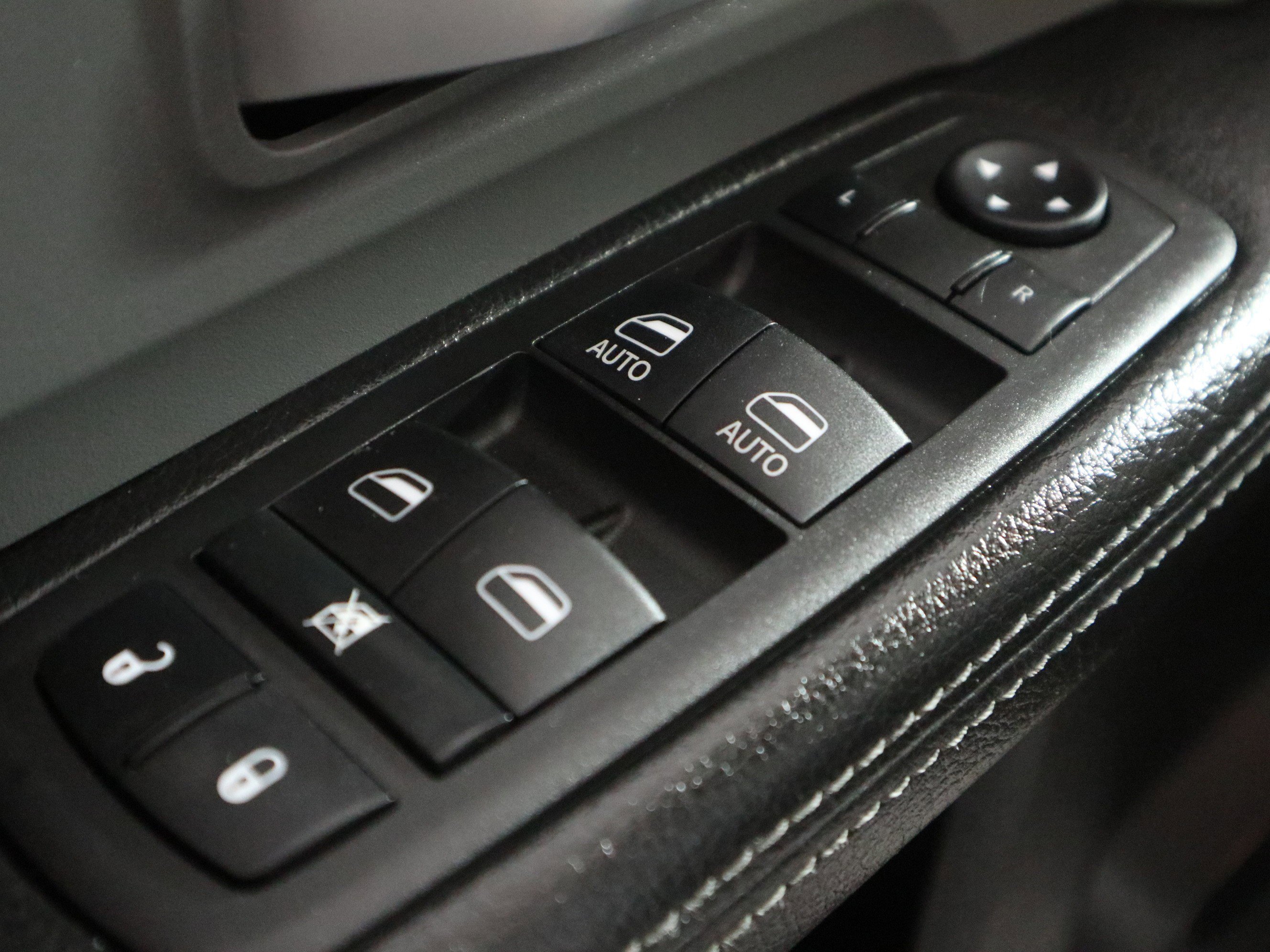 Used 2022 RAM 2500 Big Horn image 31