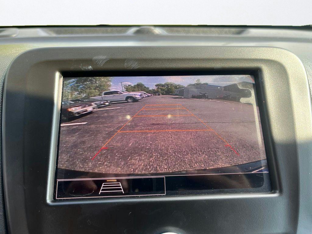 Used 2023 Chevrolet Equinox LT w/ Driver Convenience Package AWD/4WD image 17